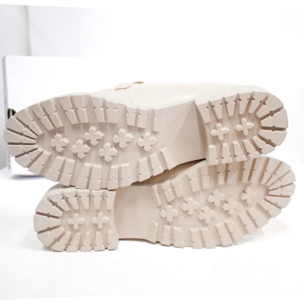 New! SONOMA LOAFERS Slip On Shoes Size 8.5- New With Tags